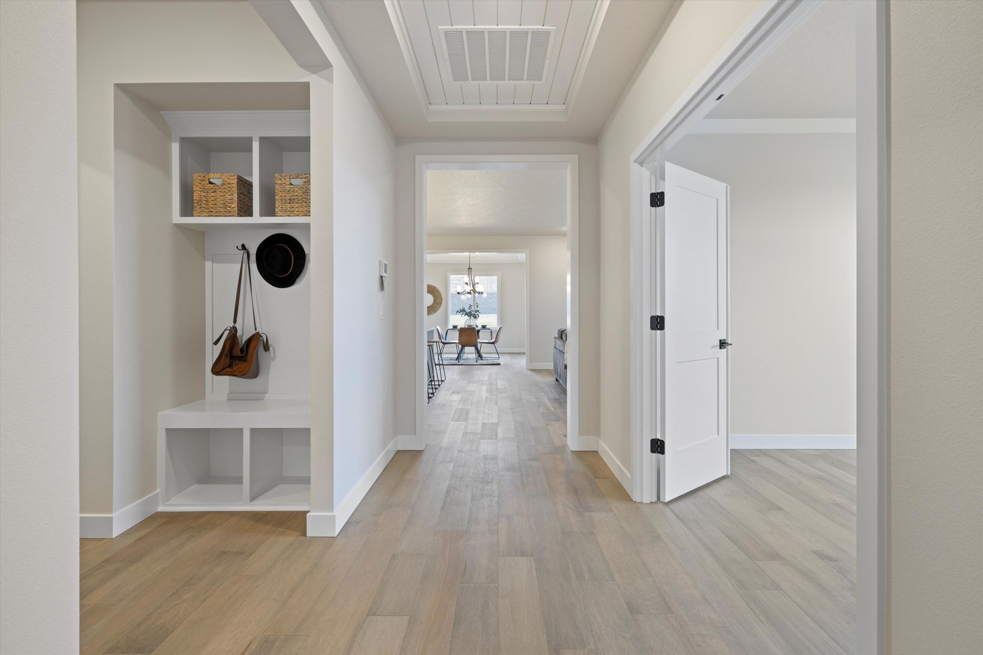 Tanninen Homes por Tanninen Homes en Richland Washington