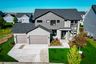 casa en Wildflower Of Lake Elmo Homes por Kootenia Homes, LLC