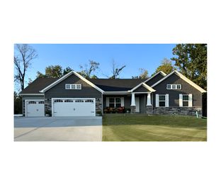 Stone Crossing por Cannon Builders en St. Louis Missouri