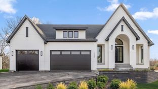 New Model Home - Three Oaks Estates: Eden Prairie, Minnesota - McDonald Construction