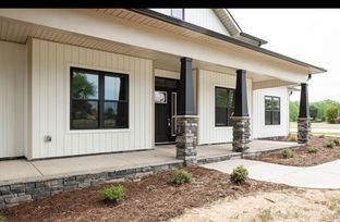 Freedom Family Homes por Freedom Family Homes en Fayetteville North Carolina