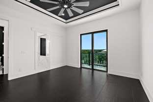 Hammock Dunes por Intracoastal Construction en Daytona Beach Florida