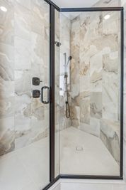 Mike Love Construction, Inc por Mike Love Construction, Inc en Wichita Kansas