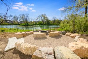 9015 Foxfield Path