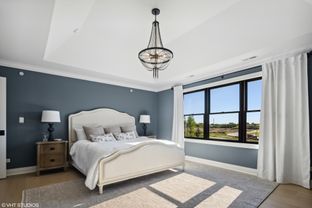 Summit Grove por Nitti Development, LLC en Chicago Illinois