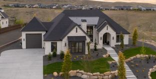 The Highlands por James Clyde Home en Boise Idaho