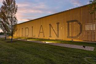 Midland por Estridge Homes en Indianapolis Indiana