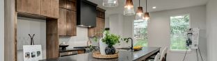 New Home Builders IN Kansas City por Elevate Design + Build en Kansas City Missouri