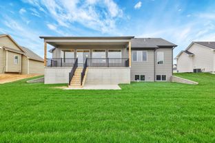 Henwick por Paul Gray Homes en Wichita Kansas