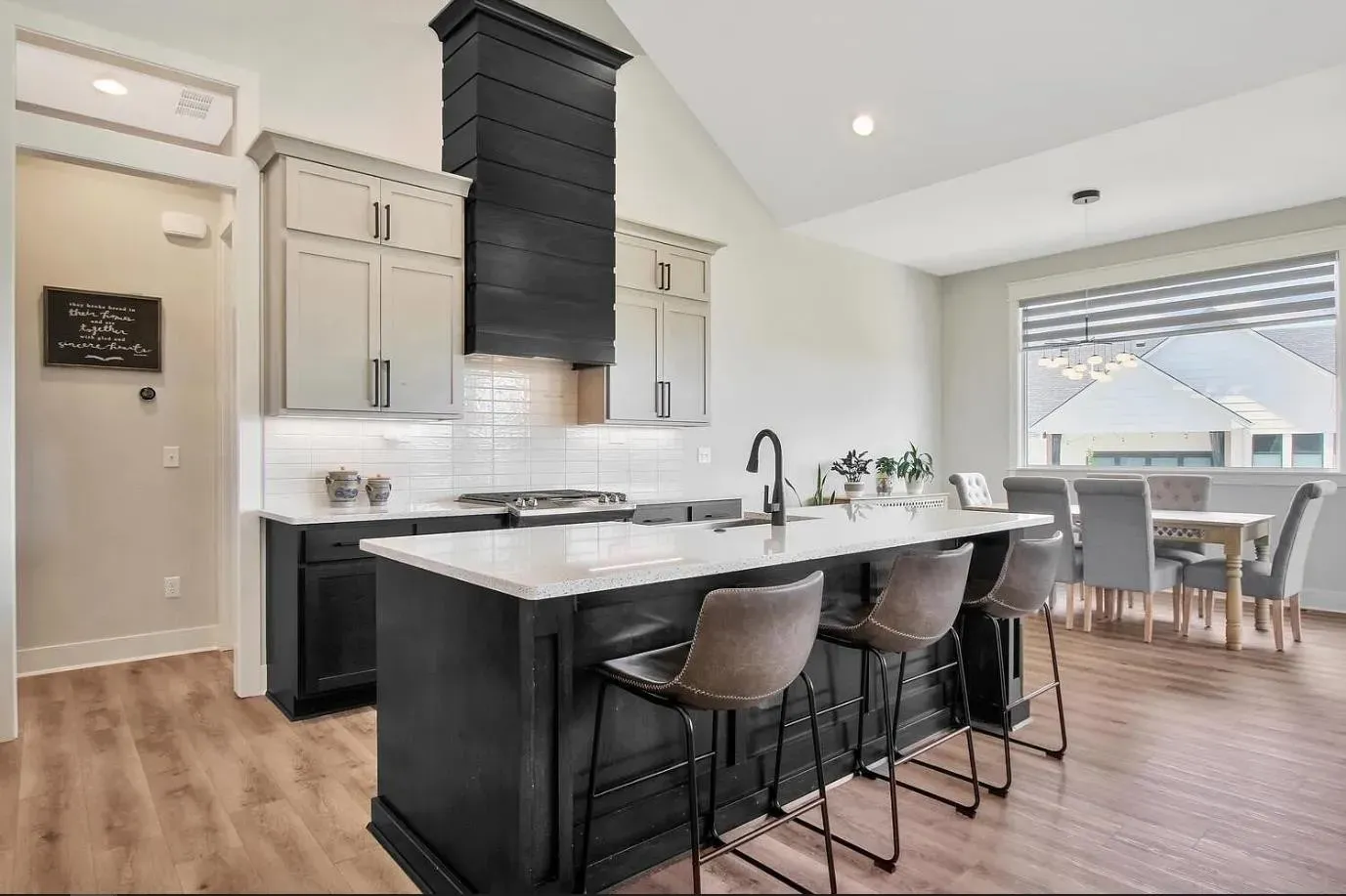 Plan Unknown - Artistic Builders: Derby, Kansas - Artistic Builders