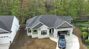 King Acres Homes por Moline Builders en Toledo Ohio