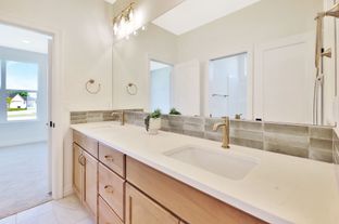 Speyside At Terradyne por Paul Gray Homes en Wichita Kansas