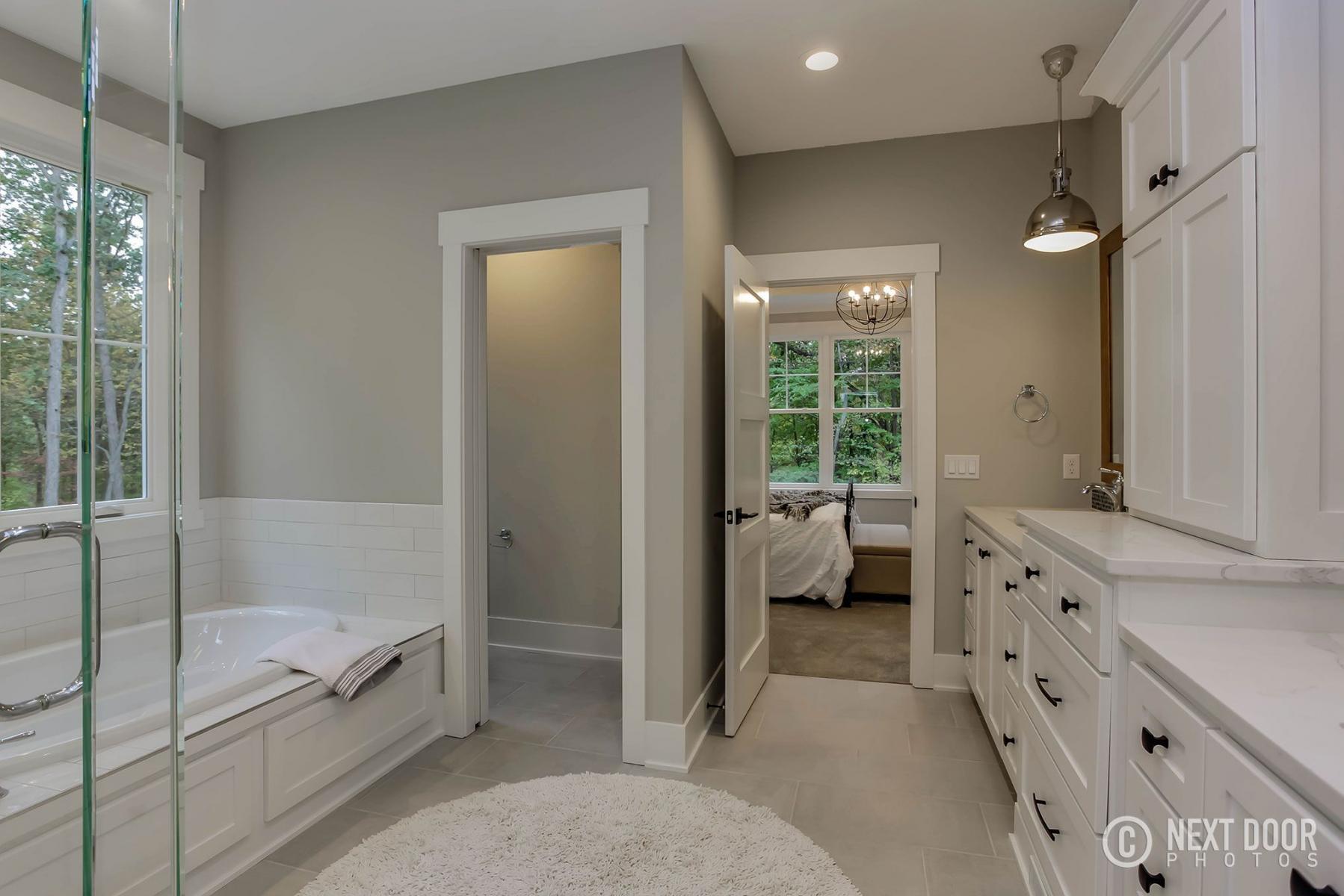 casa en Sheffield’s Way por 56 West Homes