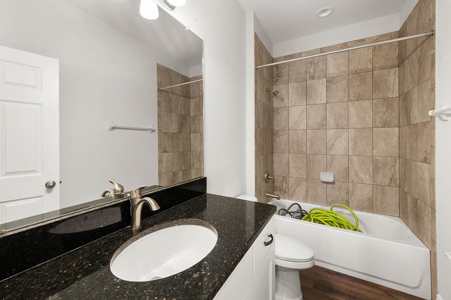 casa en All State Homes Inc por All State Homes Inc