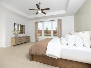 Wildflower Ranch por Risland Homes en Dallas Texas