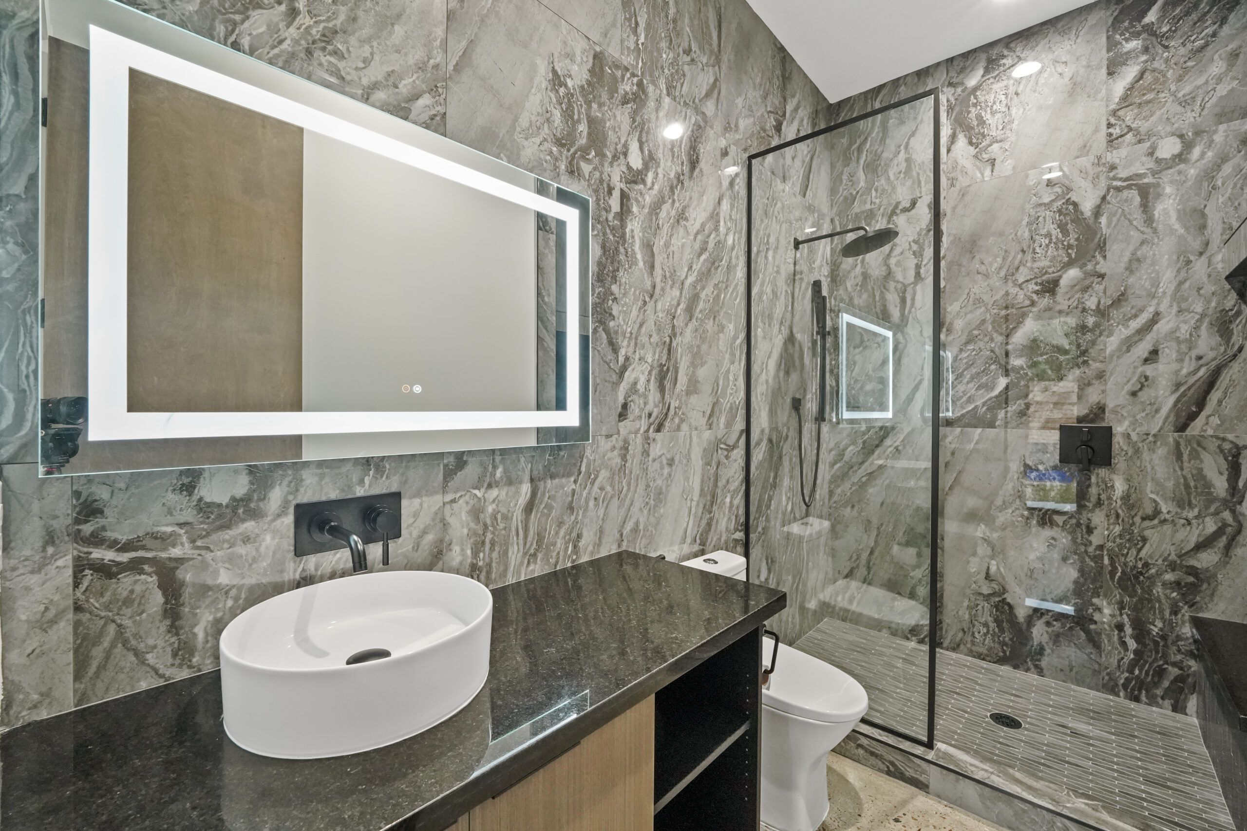 casa en Echo Custom Homes por Echo Custom Homes