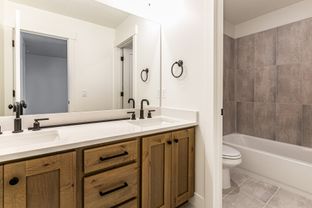 At The Sycamores Lot 14 - The Homesteads: Orem, Utah - Home Center Construction