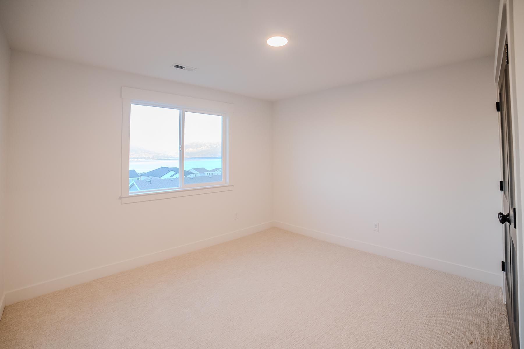 2813 Jarans Honor Dr. South Jordan, UT 84095