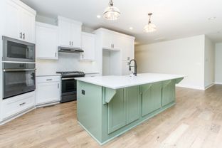 Custom Home Builder Virginia por James R Jones Builder en Richmond-Petersburg Virginia