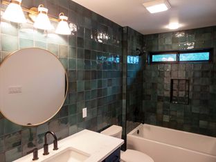 Hill Country Classics Custom Homes por Hill Country Classics Custom Homes en San Antonio Texas