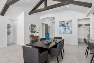 Valley Ranch Unit 2 por Icon Custom Home Builder, LLC en El Paso Texas