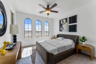 Valley Ranch Unit 2 por Icon Custom Home Builder, LLC en El Paso Texas
