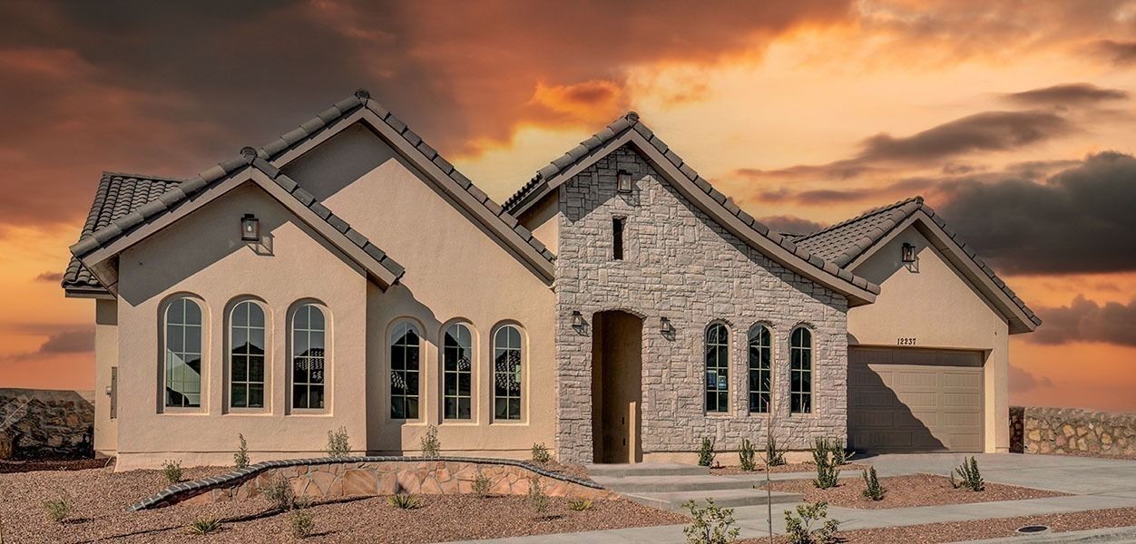 casa en Icon Site Map por Icon Custom Home Builder, LLC