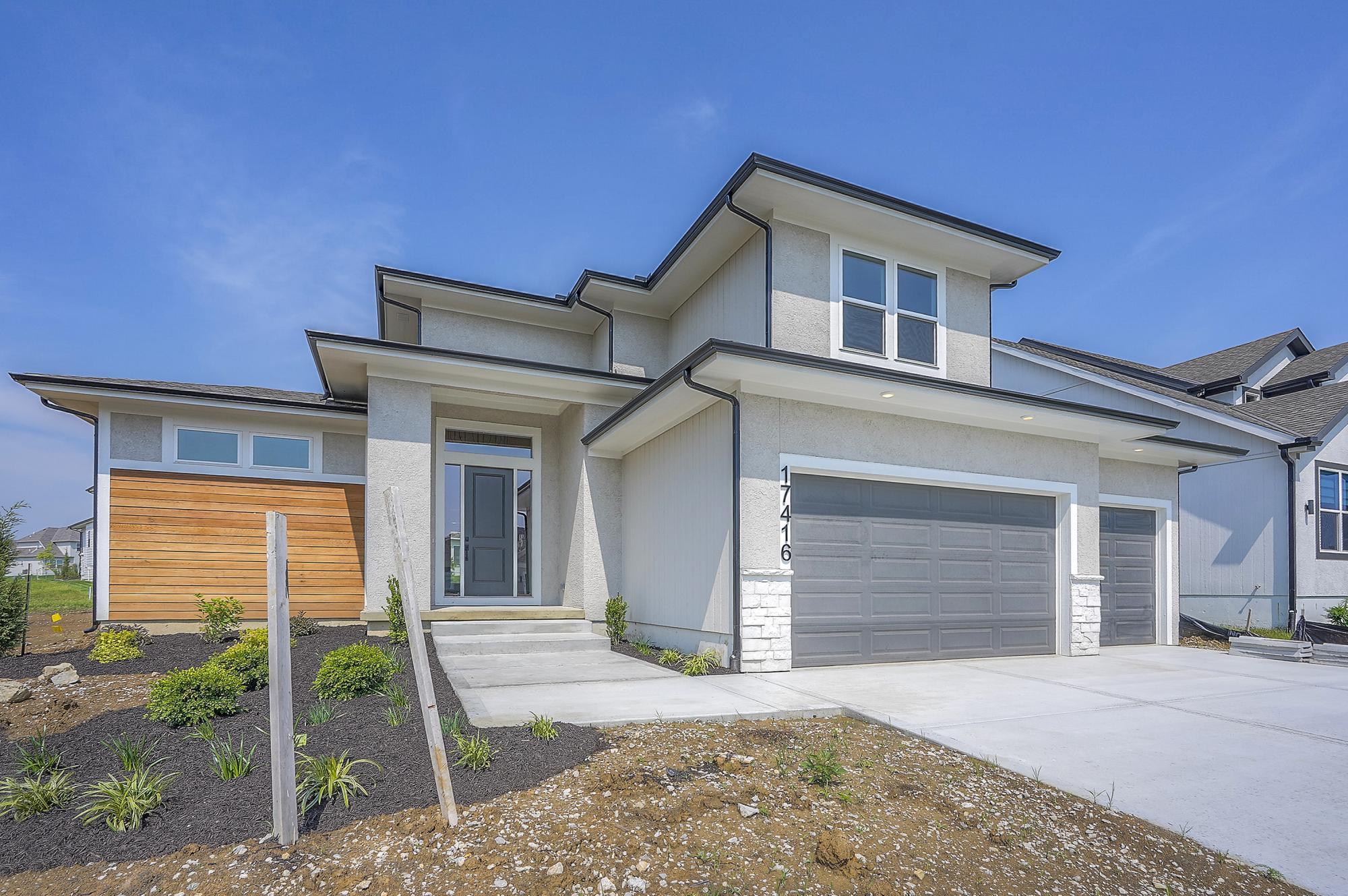 casa en Warranty Info por Rob Washam Homes