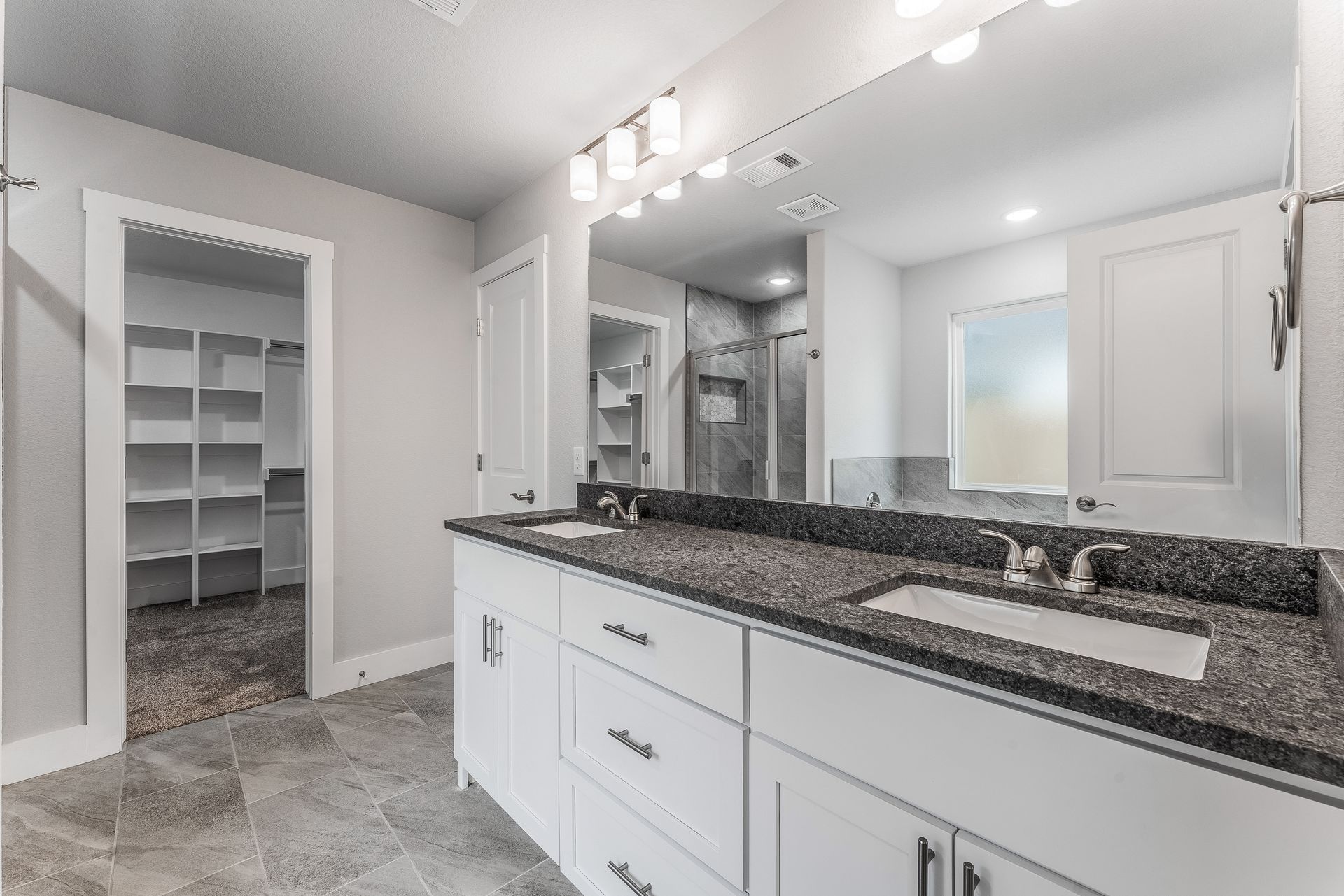 Sweet Homes por Sunrise Homes en Fayetteville Arkansas