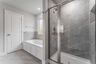 casa en Brier Hills por Sunrise Homes