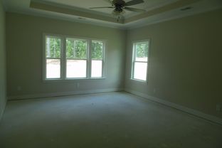Durham Estates por Dustin Shaw Homes en Atlanta Georgia