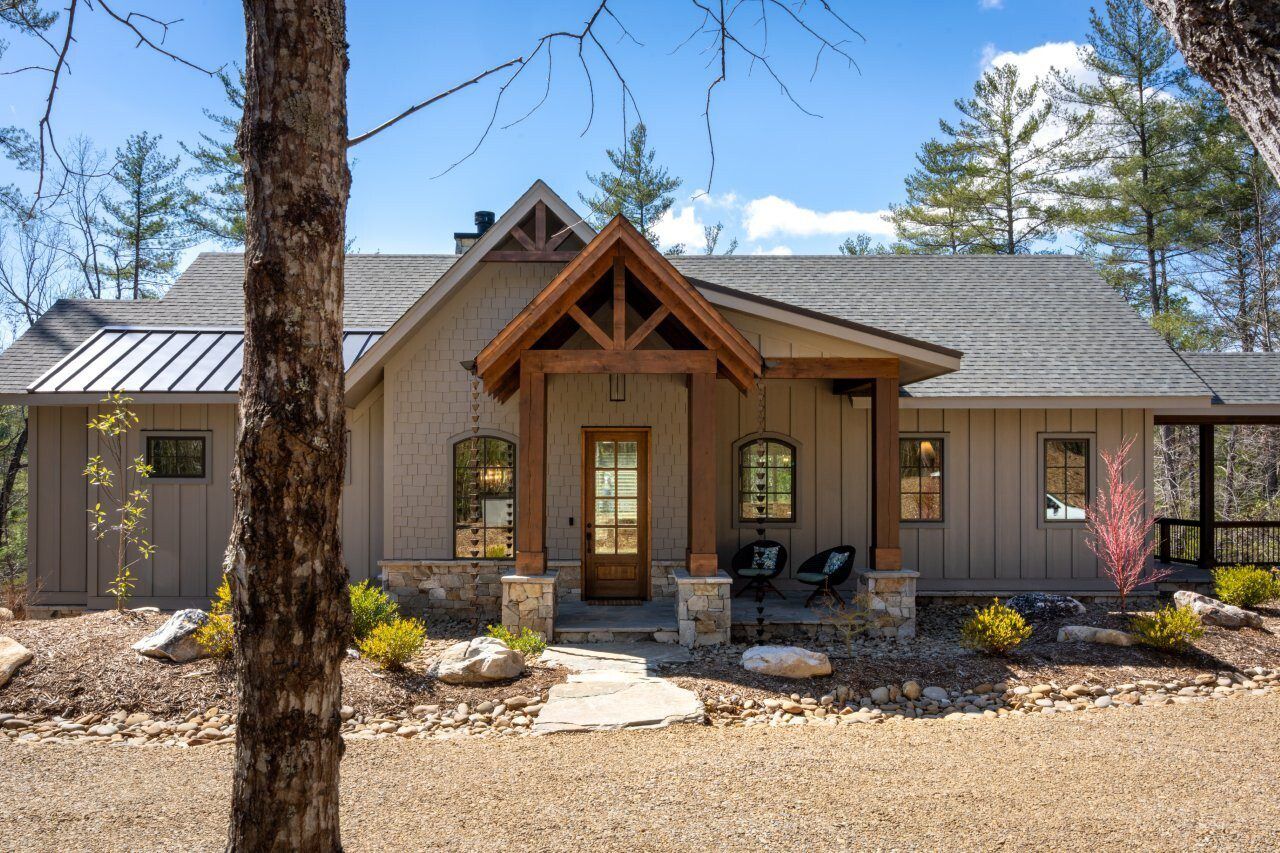 Lake James Custom Homes, LLC - Nebo, NC