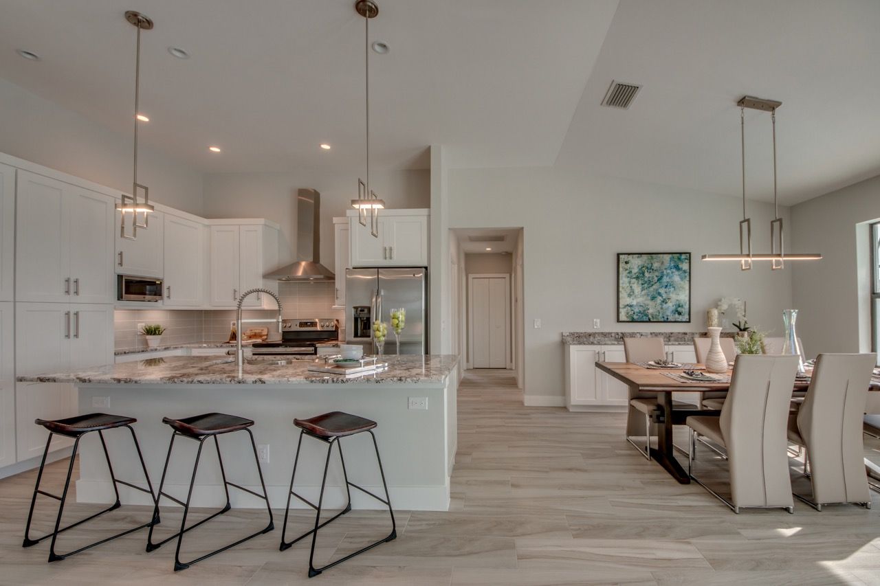 casa en Ramos Builders, Inc. por Ramos Builders, Inc.