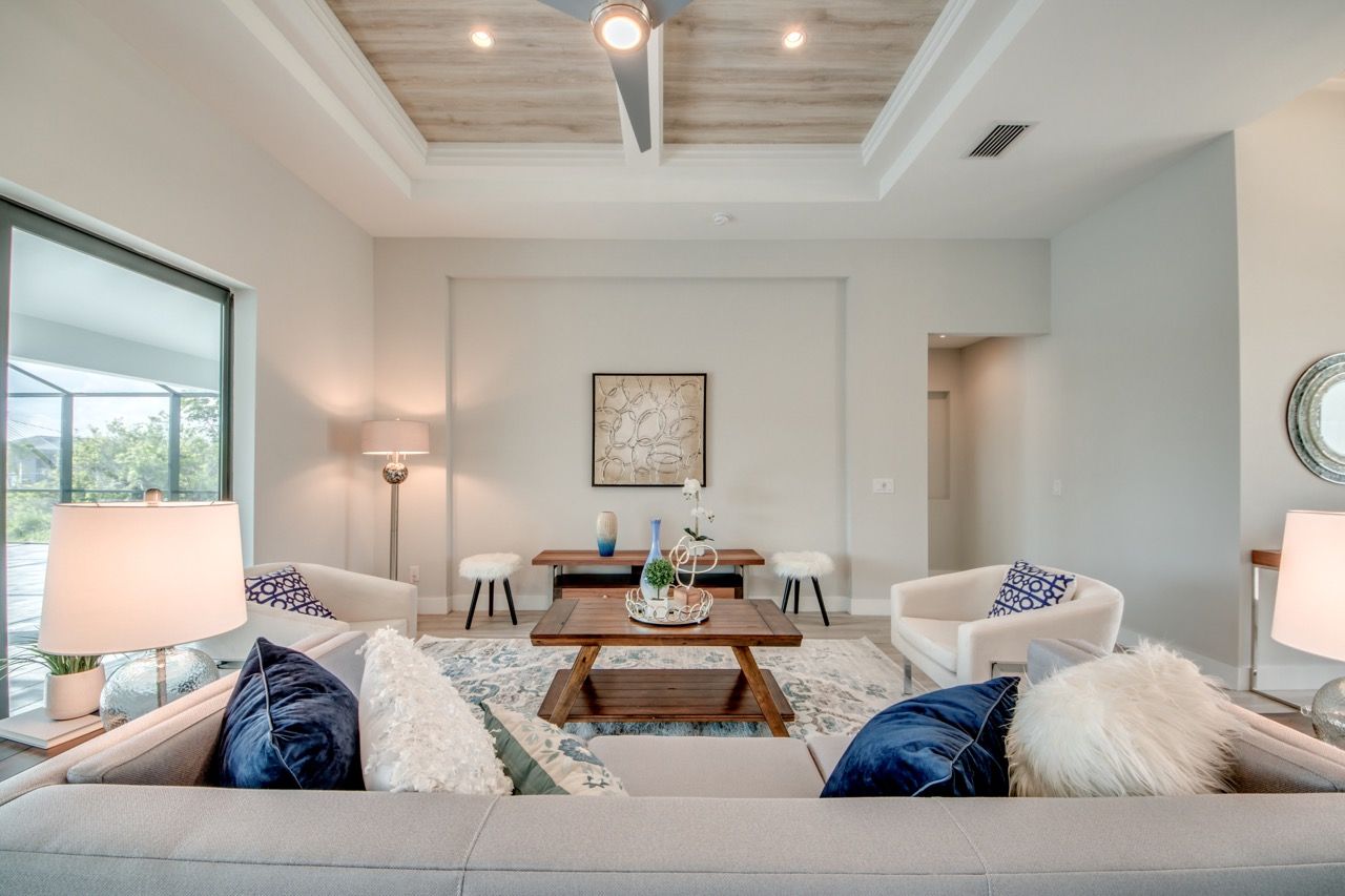 casa en Ramos Builders, Inc. por Ramos Builders, Inc.