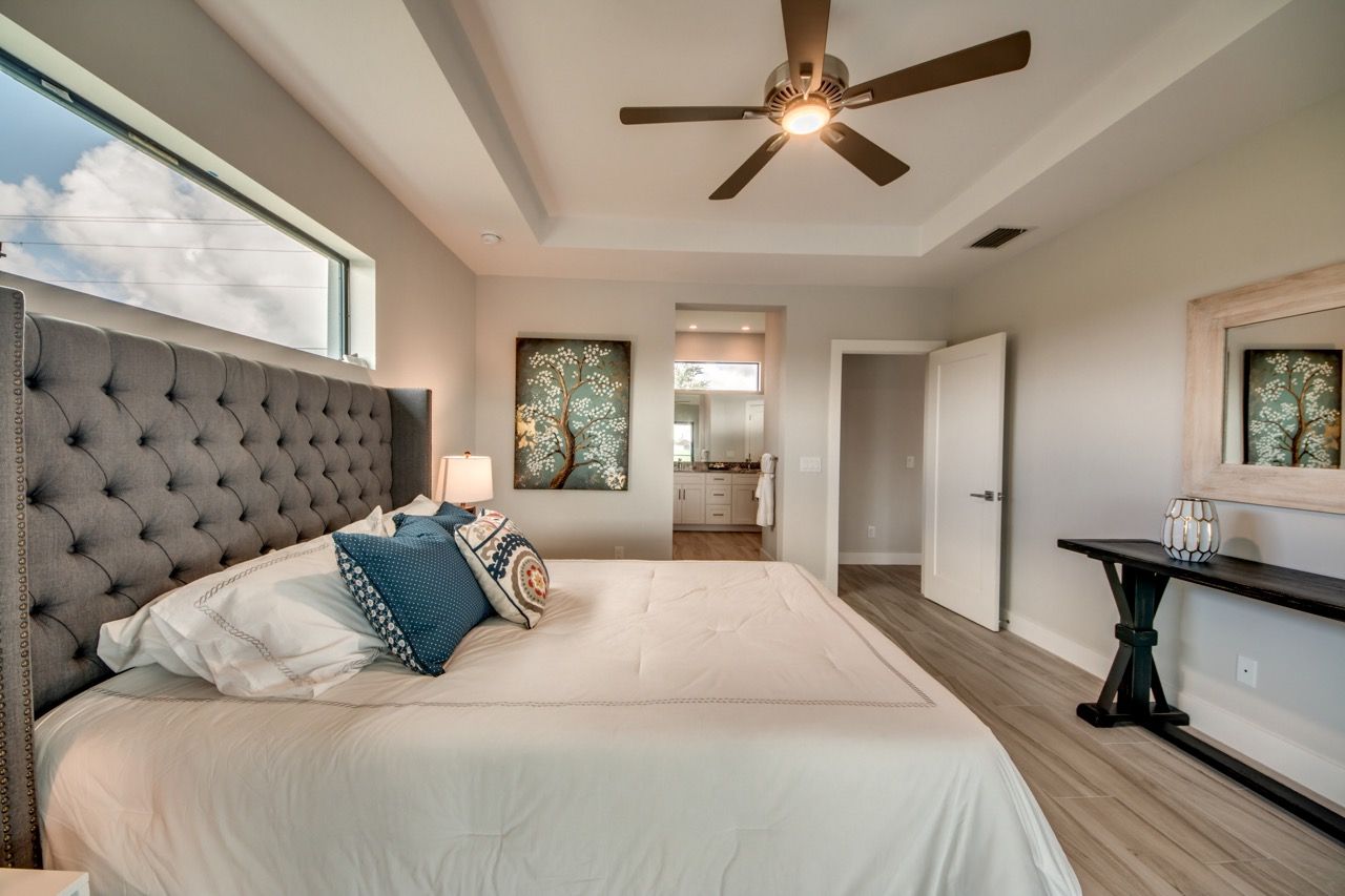 casa en Ramos Builders, Inc. por Ramos Builders, Inc.