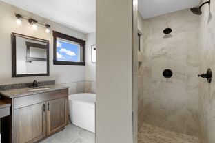 Oneka Place por Eternity Homes en Minneapolis-St. Paul Minnesota