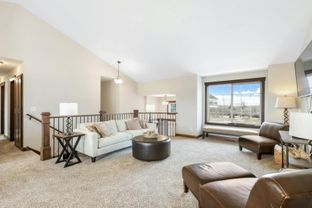 Boulder Heights por Eternity Homes en Minneapolis-St. Paul Minnesota