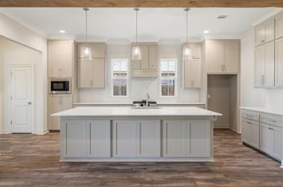 Bellingrath Estates por AP Dodson en Baton Rouge Louisiana