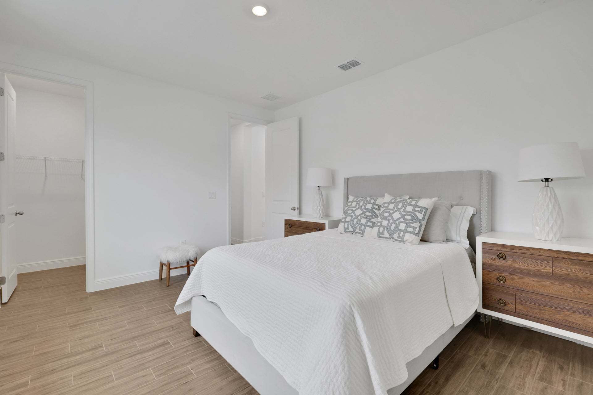 8238 Tavistock Lakes Blvd. Orlando, FL 32827