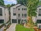 casa en Crown Hill por Mirra Homes, LLC