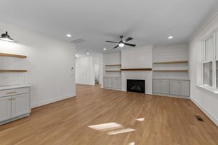 Royalty Homes Inc. por Royalty Homes Inc. en Raleigh-Durham-Chapel Hill North Carolina