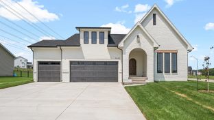 Great Western Crossing por Sage Homes en Des Moines Iowa