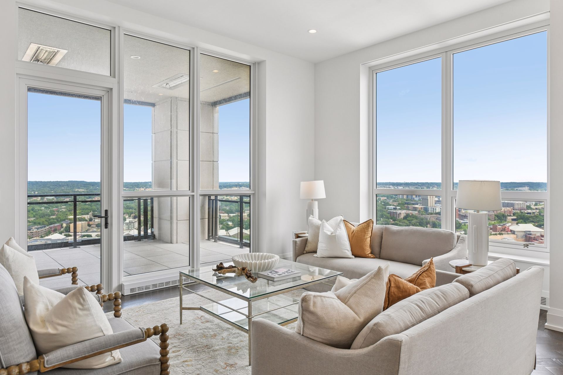 Plan Unknown - Eleven: Minneapolis, Minnesota - Eleven