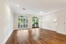 casa en Peachtree Hills Place por Peachtree Hills Place