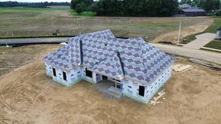 Arlingtonshepherd’s Ridge Now Available! por D&D Custom Homes en Memphis Tennessee