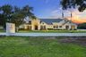 casa en Sierra Classic Custom Homes por Sierra Classic Custom Homes