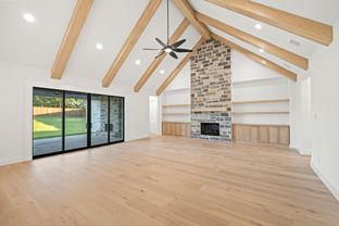 Bel Grand Estates por Ashlyn Homes, Inc en Fort Worth Texas