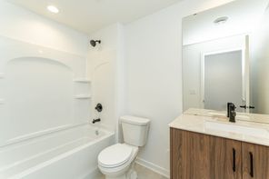 1085 Century Village LN NE (Plan Unknown)