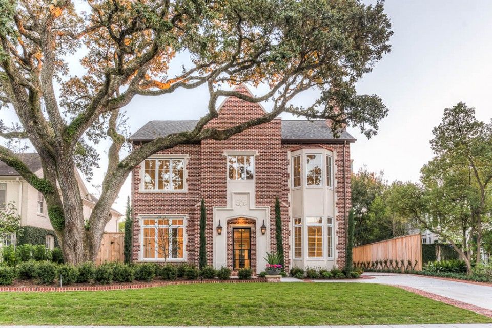 Croix Homes por Croix Homes en Houston Texas