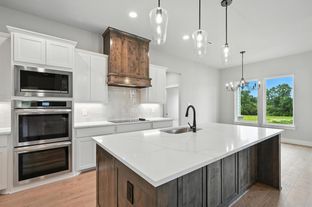 Vintage Oaks por Abba River Homes en Fort Worth Texas